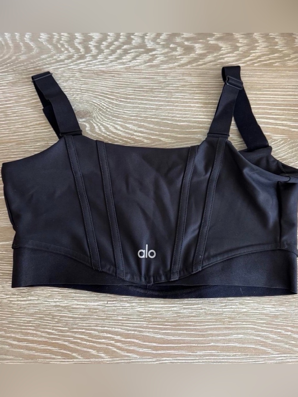 ALO Yoga Black Supportive Sports Bra with Adjustable Straps